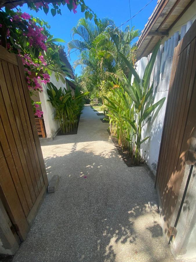 Indigo Bungalows Τζίλι Τραγουανγκάν Εξωτερικό φωτογραφία