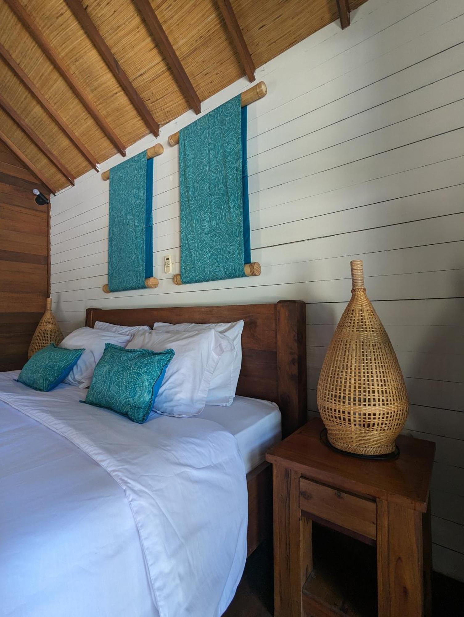 Indigo Bungalows Τζίλι Τραγουανγκάν Εξωτερικό φωτογραφία