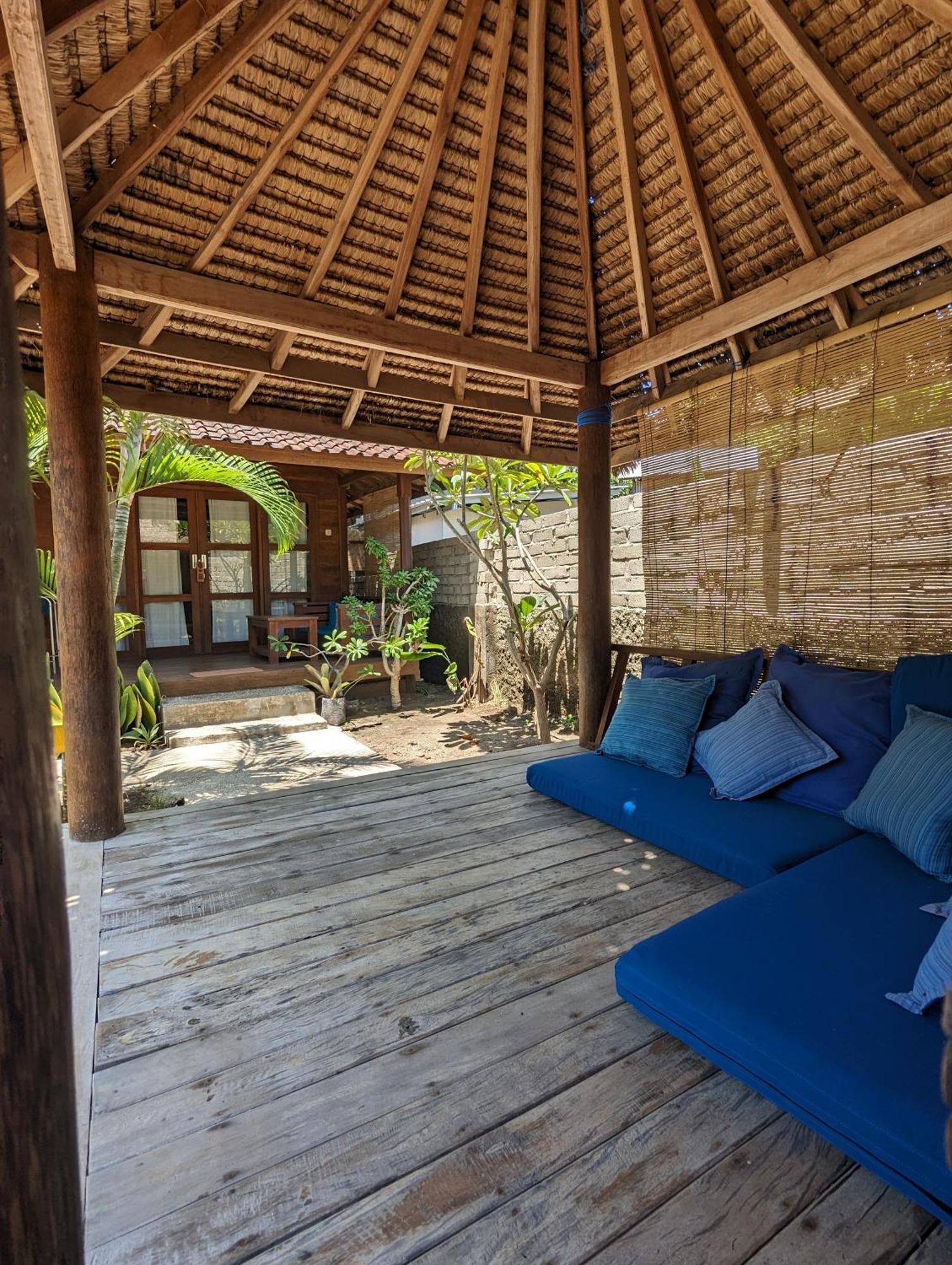 Indigo Bungalows Τζίλι Τραγουανγκάν Εξωτερικό φωτογραφία
