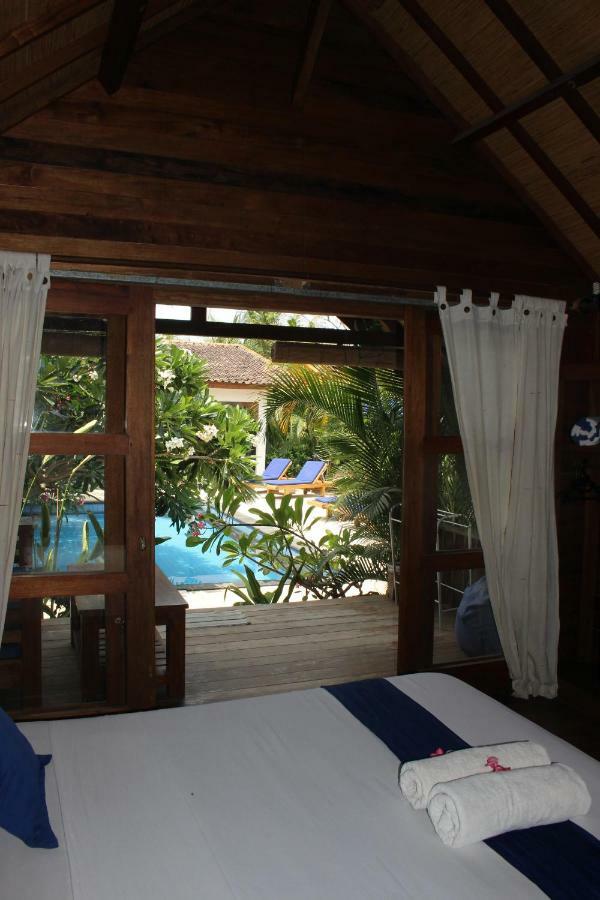 Indigo Bungalows Τζίλι Τραγουανγκάν Εξωτερικό φωτογραφία